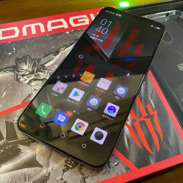 【美品】RedMagic 5S シルバー、外付ファンセット スマホ/家電/カメラのスマートフォン/携帯電話(スマートフォン本体)の商品写真