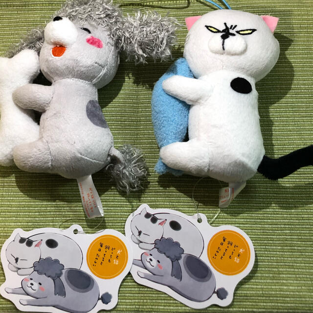 犬と猫どっちも飼ってると毎日たのしいマスコット2個セットの通販 By つくももや ラクマ 犬と猫どっちも飼ってると毎日たのしいマスコット2個セットの通販 By つくももや ラクマ