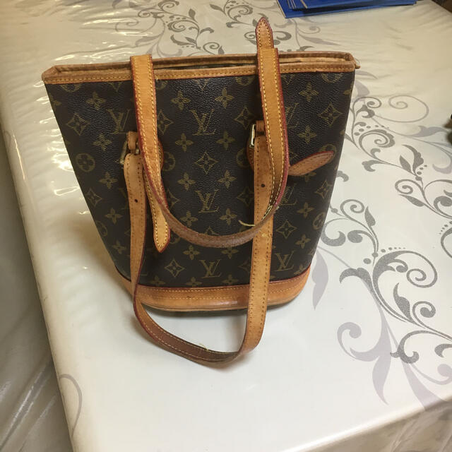 LOUIS VUITTON(ルイヴィトン)のルイヴィトンノベルティバッグtinku様専用3／１迄 レディースのバッグ(トートバッグ)の商品写真