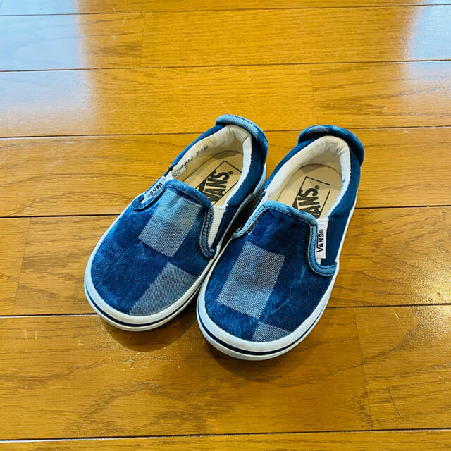 VANS(ヴァンズ)のヴァンズ　スニーカー　15cm キッズ/ベビー/マタニティのキッズ靴/シューズ(15cm~)(スニーカー)の商品写真