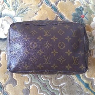 ルイヴィトン(LOUIS VUITTON)のLOUIS VUITTON　セカンドバッグ　ポーチ(クラッチバッグ)