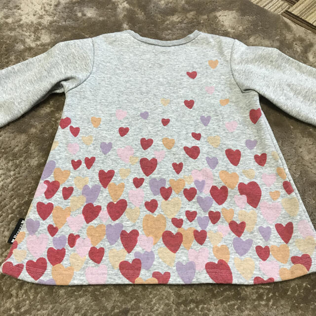 BREEZE(ブリーズ)のブリーズ　裏起毛トレーナー130 キッズ/ベビー/マタニティのキッズ服女の子用(90cm~)(Tシャツ/カットソー)の商品写真