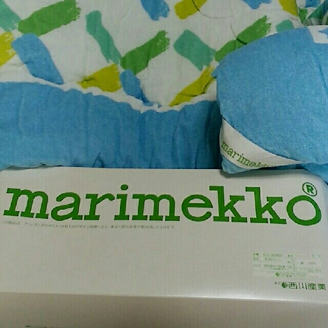 マリメッコ　marimekko　スモウ　西川産業　肌掛け布団　140×190