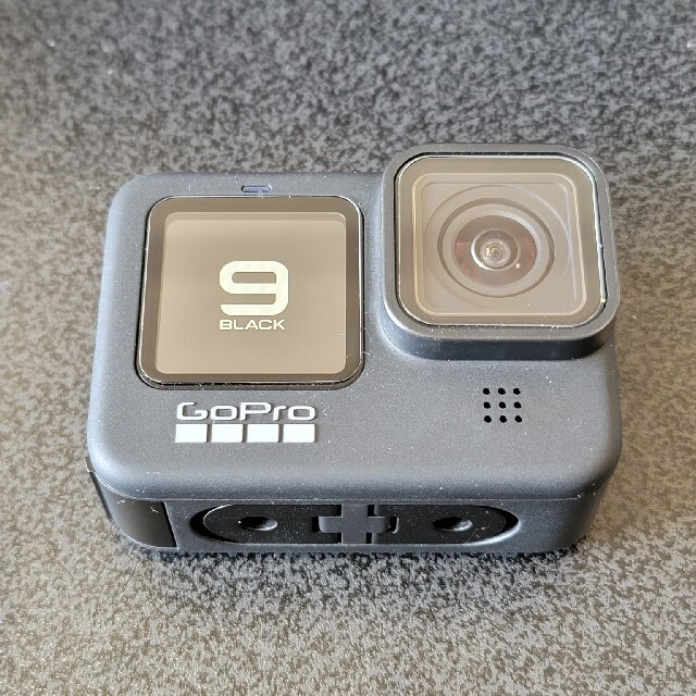 【新古品】GoPro Hero 9 Black バンドル　【保護フィルム付】