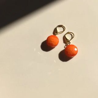 ツモリチサト(TSUMORI CHISATO)の017 一粒ビジュー　丸　オレンジ　ピアス　イヤリング　ハンドメイド　レトロ(ピアス)