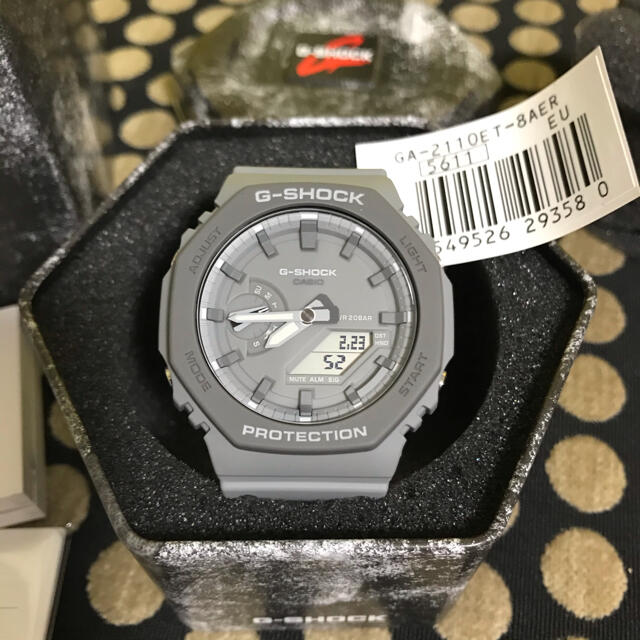 週末値下】G-SHOCK GA-2110ET-8AER (海外正規品) - 腕時計(デジタル)