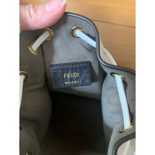 フェンディ(FENDI)のフェンディ  モントレゾール　確認用(ショルダーバッグ)