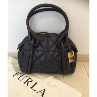 フルラ(Furla)のFURLA フルラ レザーバッグ (ショルダーバッグ)