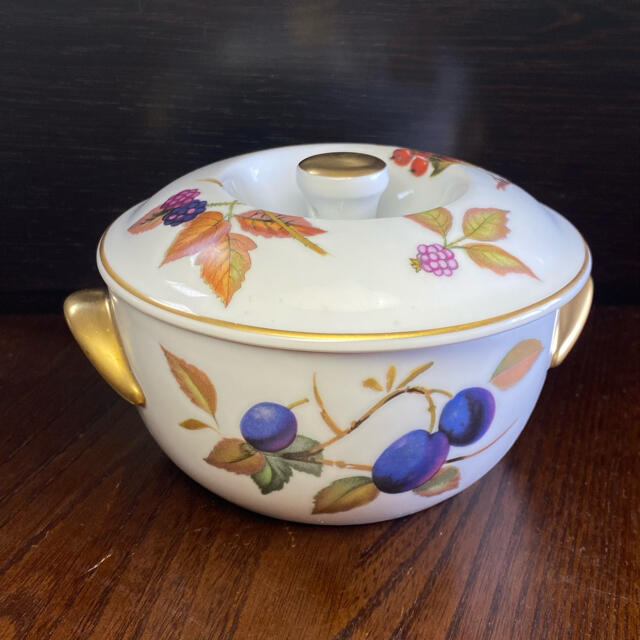 Royal Worcester(ロイヤルウースター)のロイヤルウースター  イブシャム ゴールド　キャセロール　ヴィンテージ  美品 インテリア/住まい/日用品のキッチン/食器(食器)の商品写真