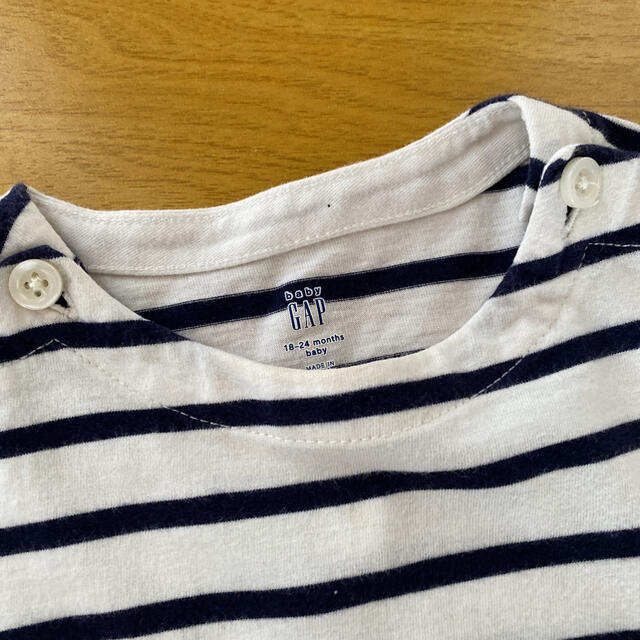 babyGAP(ベビーギャップ)のbaby GAP ボーダーワンピース 90cm キッズ/ベビー/マタニティのキッズ服女の子用(90cm~)(ワンピース)の商品写真