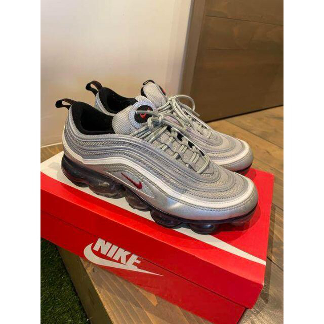 NIKE(ナイキ)のNIKE AIR VAPOR MAX97 メンズの靴/シューズ(スニーカー)の商品写真