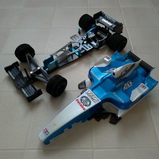 タミヤ　F103 15thアニバーサリーシャーシ　Cカーボディー　ジャイロ付き