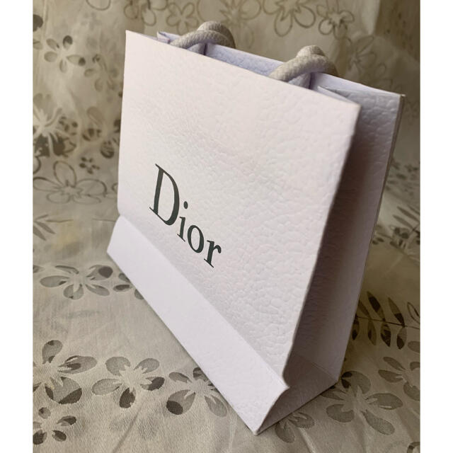 Dior(ディオール)のDior 紙袋 レディースのバッグ(ショップ袋)の商品写真