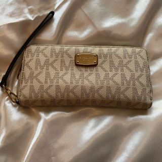 マイケルコース(Michael Kors)の期間限定値下げ！「人気色」MICHAEL KORS 長財布♡(財布)