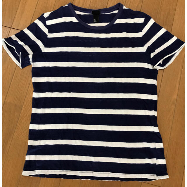 H&M(エイチアンドエム)のメンズ　ボーダー　Tシャツ メンズのトップス(Tシャツ/カットソー(半袖/袖なし))の商品写真