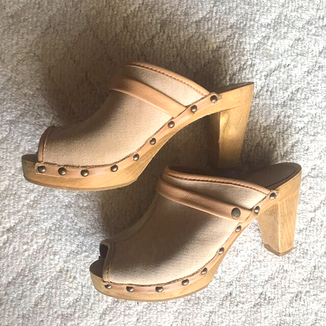 UNITED ARROWS(ユナイテッドアローズ)のsanita サボ　サンダル　ミュール　37  24cm  ベージュ レディースの靴/シューズ(サンダル)の商品写真