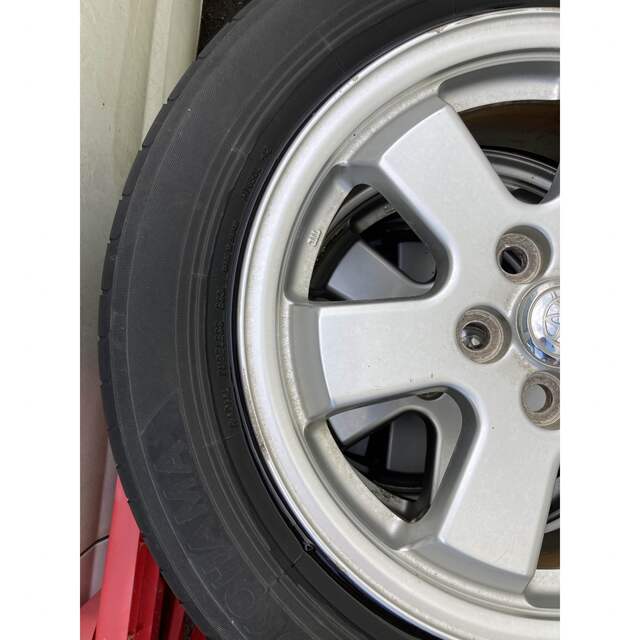 トヨタ(トヨタ)のプリウス純正ホイール  15インチ 自動車/バイクの自動車(タイヤ・ホイールセット)の商品写真