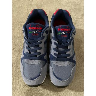 ディアドラ(DIADORA)の正規品　DIADORA.スニーカー.v7000.新品未使用‼︎(スニーカー)