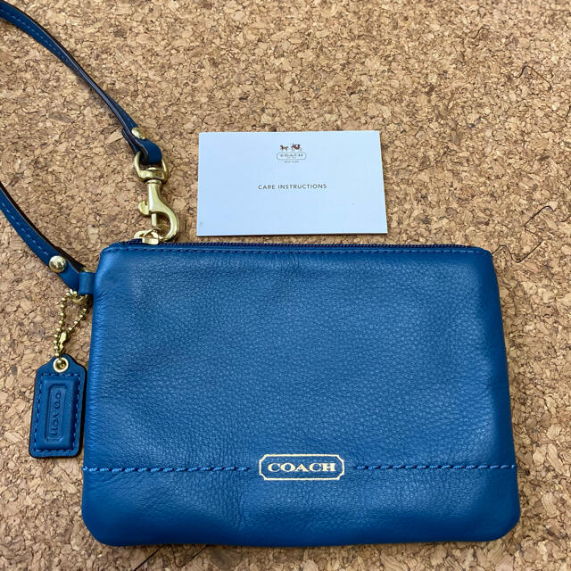 COACH(コーチ)のcoachのポーチ レディースのファッション小物(ポーチ)の商品写真