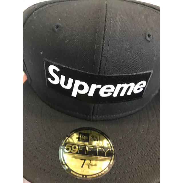 Supreme(シュプリーム)のsupreme new era 21SS 7 3/8 black メンズの帽子(キャップ)の商品写真