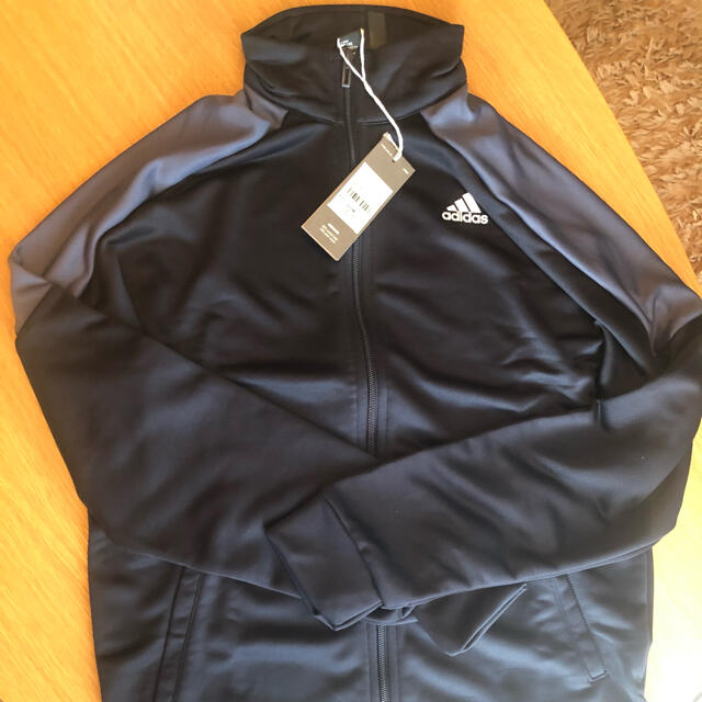 新品　adidas ジャージ上下