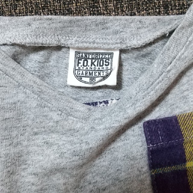 F.O.KIDS(エフオーキッズ)の【値下げ中】F.O.KIDS 長袖Tシャツ 95 キッズ/ベビー/マタニティのキッズ服女の子用(90cm~)(Tシャツ/カットソー)の商品写真