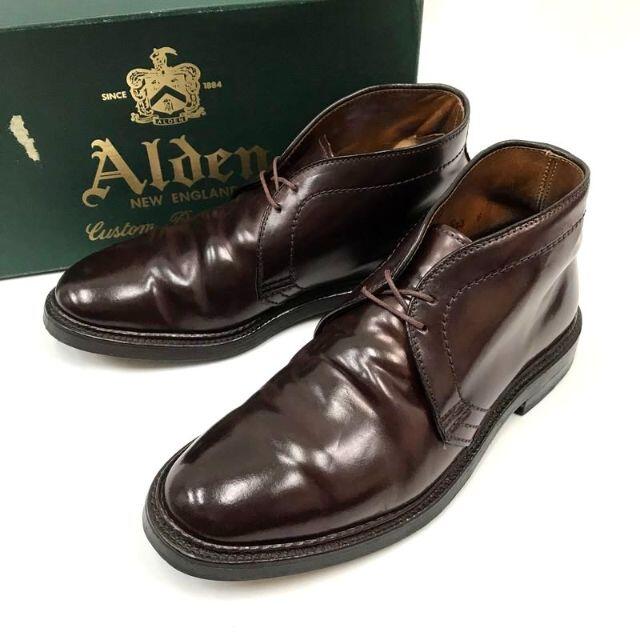 Alden(オールデン)のALDEN オールデン 1339 #8 チャッカブーツ コードバン 6.5 メンズの靴/シューズ(ブーツ)の商品写真