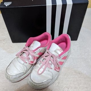 アディダス(adidas)のアディダス　スニーカー　(スニーカー)