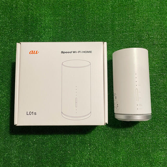 au Speed Wi-Fi HOME WHITE L01s HWS32SWA スマホ/家電/カメラのPC/タブレット(PC周辺機器)の商品写真