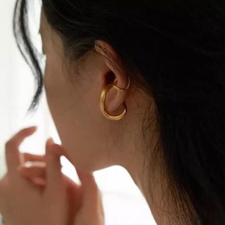 トゥモローランド(TOMORROWLAND)のMetal gold earcuff set No.546(イヤーカフ)