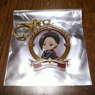 ディズニー キーホルダー ゴールド 金色系 の通販 44点 Disneyのエンタメ ホビーを買うならラクマ ディズニー キーホルダー ゴールド 金色系 の通販 44点 Disneyのエンタメ ホビーを買うならラクマ