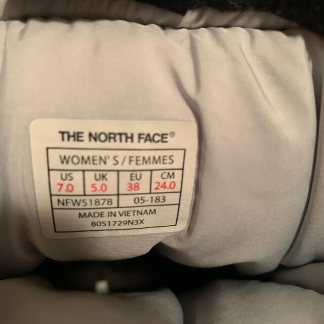 THE NORTH FACE(ザノースフェイス)のノースフェイス ヌプシ ブーティ 24.0 レディースの靴/シューズ(ブーツ)の商品写真