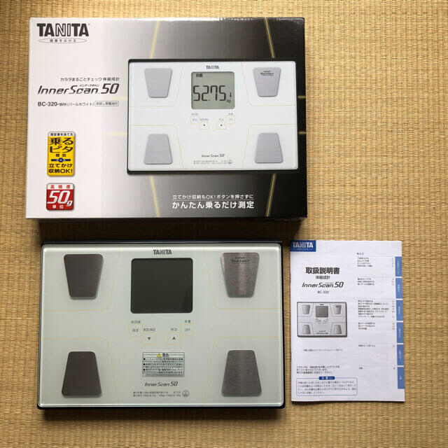 TANITA(タニタ)の体重計 体組成計 BC-320-WH スマホ/家電/カメラの美容/健康(体重計/体脂肪計)の商品写真