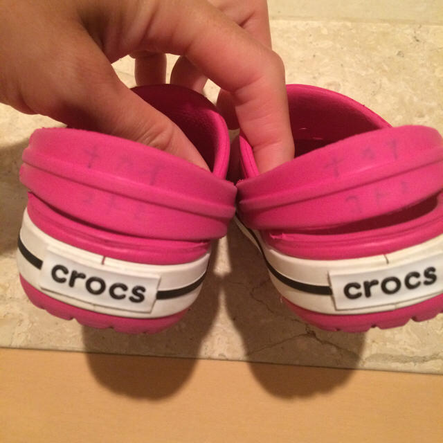 crocs(クロックス)のクロックス 13センチ（4C/5） キッズ/ベビー/マタニティのベビー靴/シューズ(~14cm)(サンダル)の商品写真