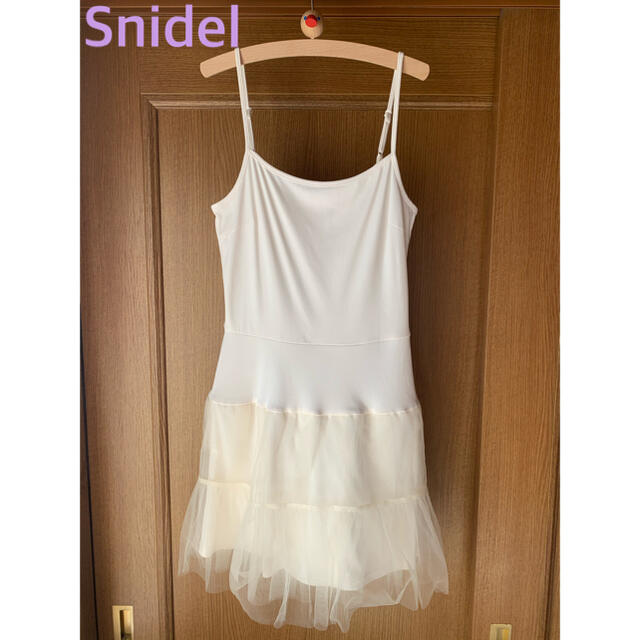 SNIDEL(スナイデル)の[Snidel] チュールキャミソール ミニワンピ レディースのワンピース(ミニワンピース)の商品写真