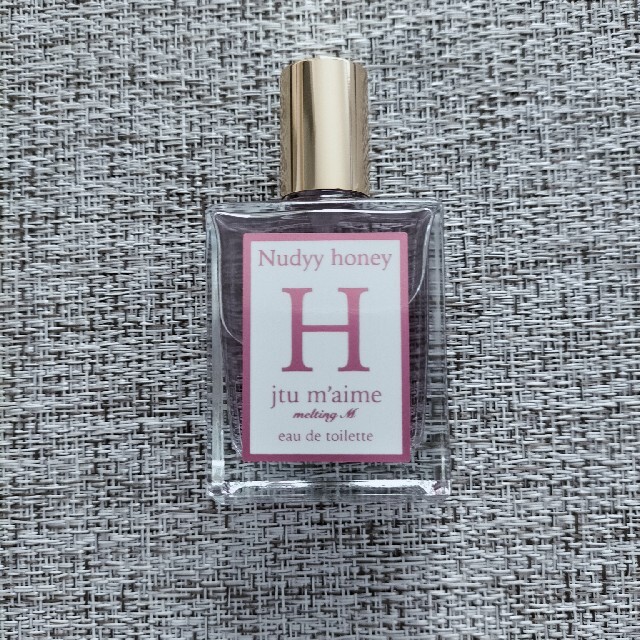 Nudyy honey ジュテームH メルティングM オードトワレ 30ml コスメ/美容の香水(香水(女性用))の商品写真