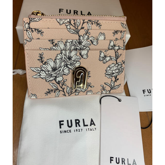 Furla(フルラ)のフルラFURLAコンパクト財布カードケース花柄 レディースのファッション小物(財布)の商品写真