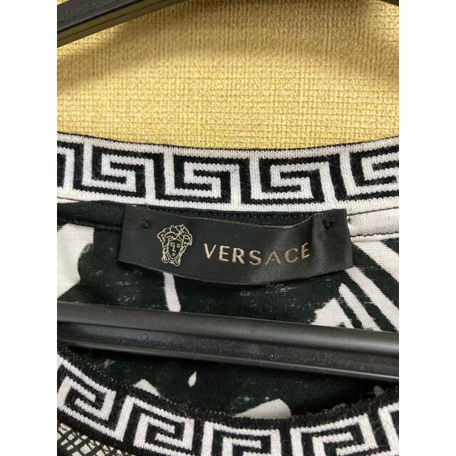 VERSACE(ヴェルサーチ)のVERSARCE ヴェルサーチ 12ss Tシャツ メンズのトップス(Tシャツ/カットソー(半袖/袖なし))の商品写真