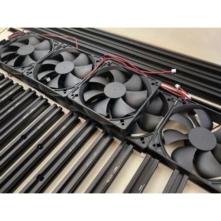 マイニングリグ ファン7台付8GPU RTX3080 マイニング フレーム