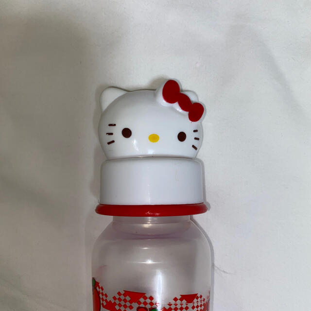 ハローキティ(ハローキティ)のHello Kitty 哺乳瓶　180ml キッズ/ベビー/マタニティの授乳/お食事用品(哺乳ビン)の商品写真