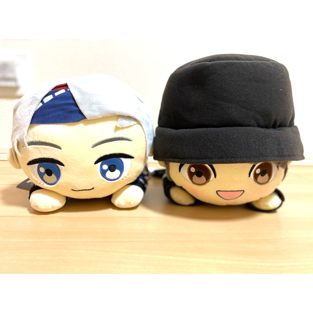 BTS TinyTAN 寝そべり　ぬいぐるみ　ジョングク　V 2点セット