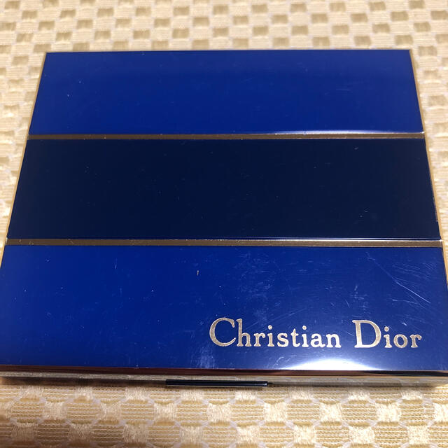 Christian Dior(クリスチャンディオール)の新品　未使用　クリスチャン ディオール アイシャドウ コスメ ブラウン705 コスメ/美容のベースメイク/化粧品(アイシャドウ)の商品写真