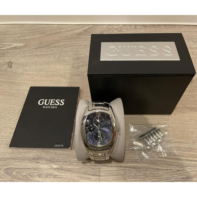 GUESS(ゲス)のGUESS 腕時計 メンズ メンズの時計(腕時計(アナログ))の商品写真