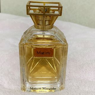 マルタンマルジェラ(Maison Martin Margiela)の【値下げ】メゾン マルジェラ「ミューティニー」オードパルファン 50ml (香水(女性用))