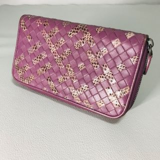 ボッテガヴェネタ(Bottega Veneta)のボッテガヴェネタ ナッパレザー パイソン ラウンドファスナー長財布 ウォレット(財布)