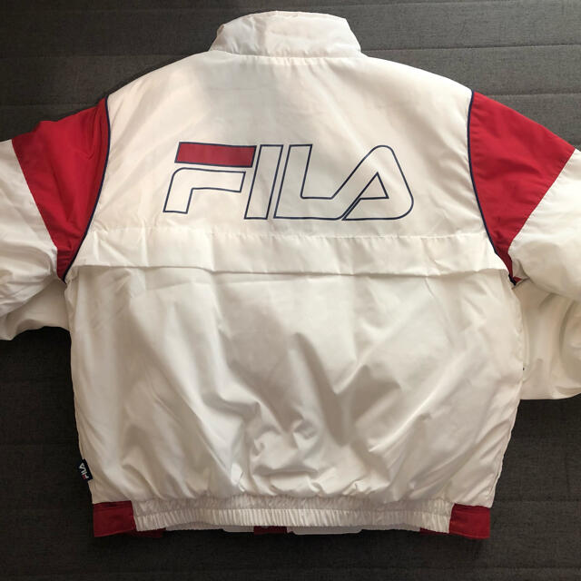 FILA(フィラ)のFILA 中綿ジャケット Mサイズ レディースのジャケット/アウター(ブルゾン)の商品写真