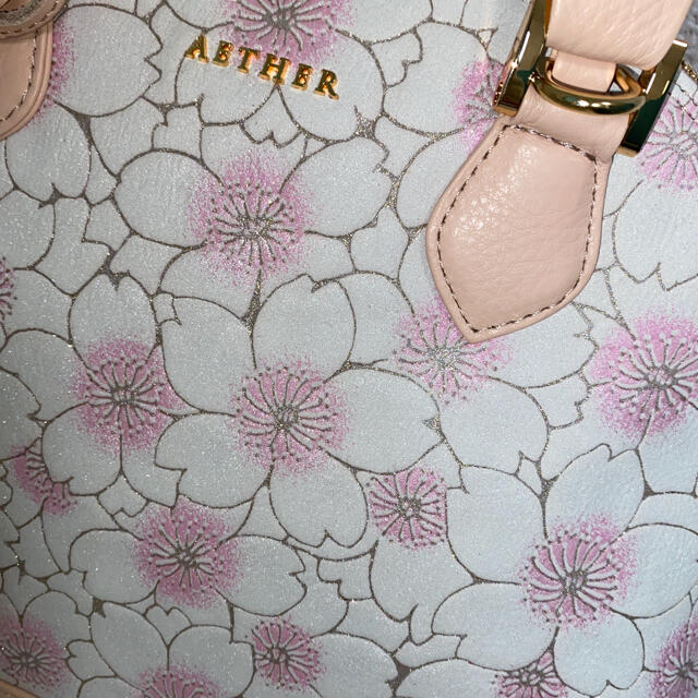 エーテル 桜 バッグ レディースのバッグ(ハンドバッグ)の商品写真