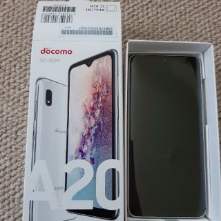 エヌティティドコモ(NTTdocomo)のgalaxy a20 white docomo 利用制限○一括支払済　新品未使用(スマートフォン本体)