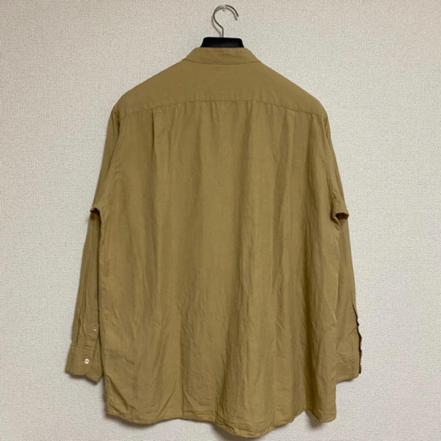 COMOLI(コモリ)のオーラリー リネンバンドカラーシャツ 19ssサイズ4 メンズのトップス(シャツ)の商品写真