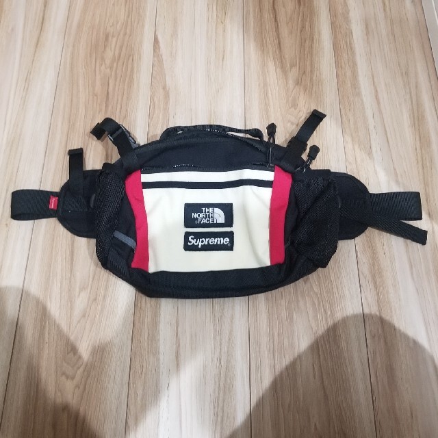 Suprem North Face Expedition Waist Bag